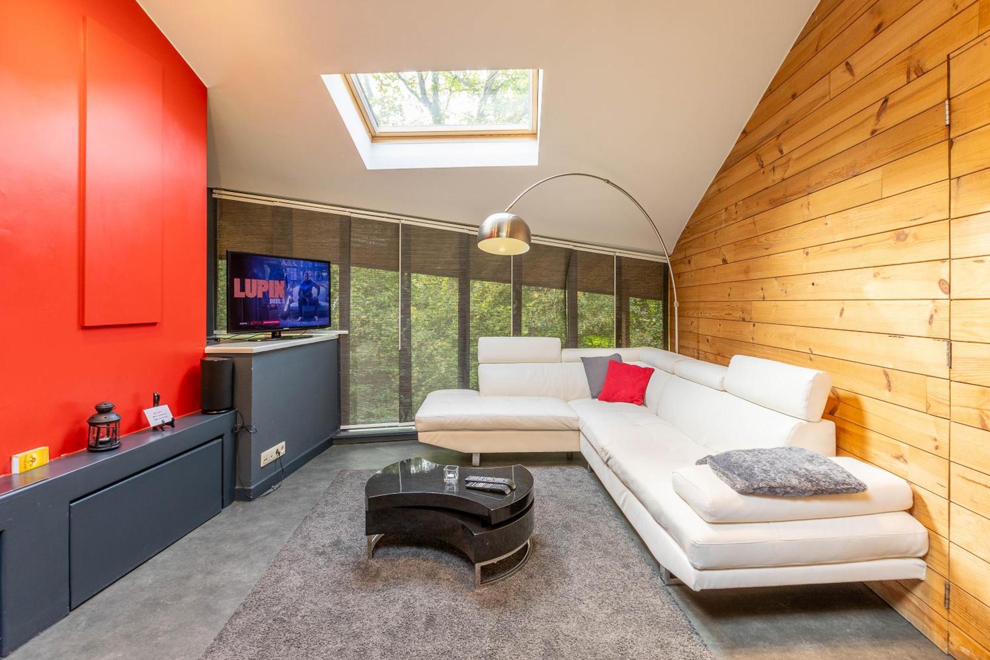 Le Lov'T - Suite Avec Jacuzzi Spontin Luaran gambar